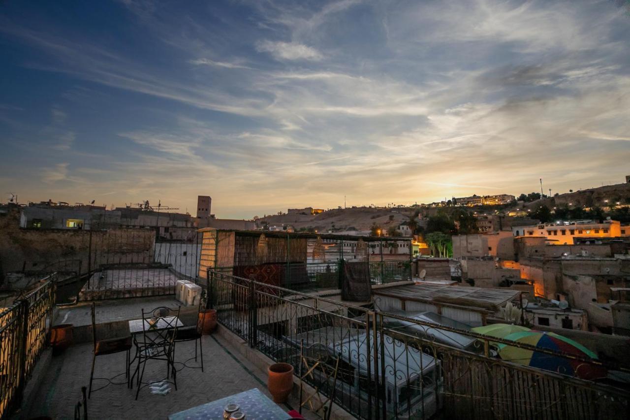 Riad Qamar Fez Екстериор снимка