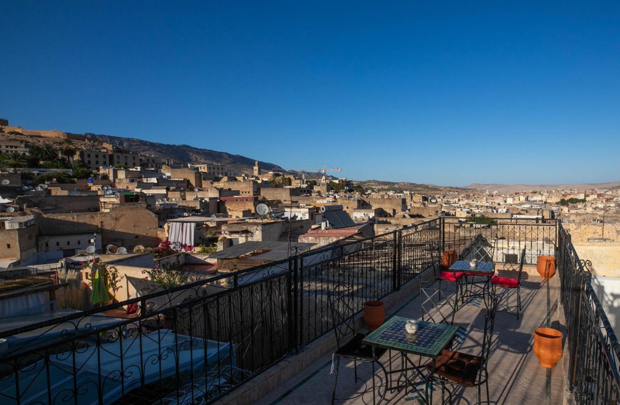 Riad Qamar Fez Екстериор снимка